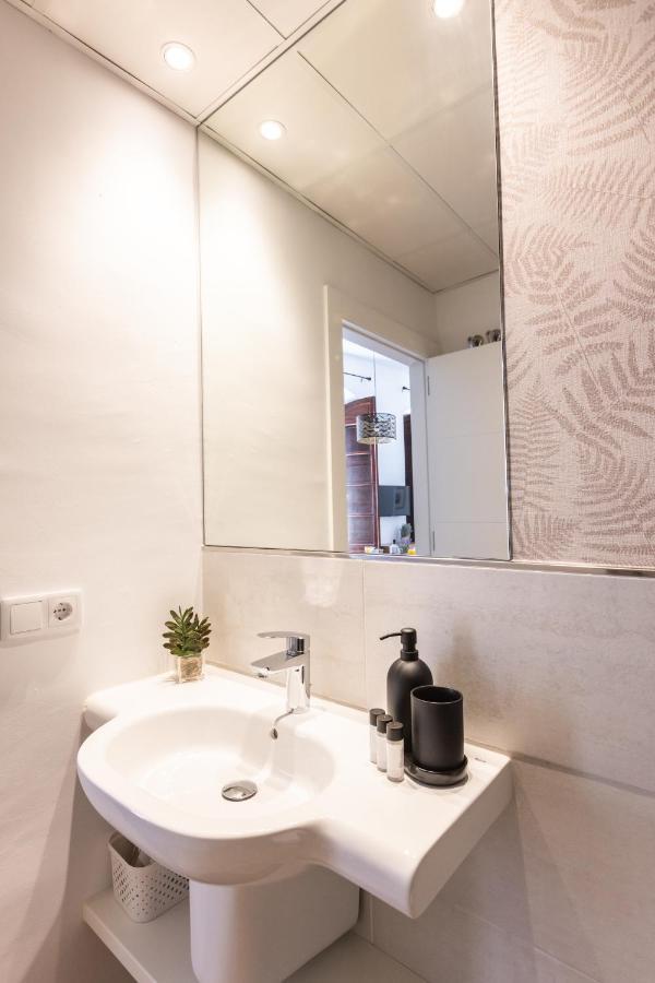 Apartamento-Loft Especeria Black مالقة المظهر الخارجي الصورة
