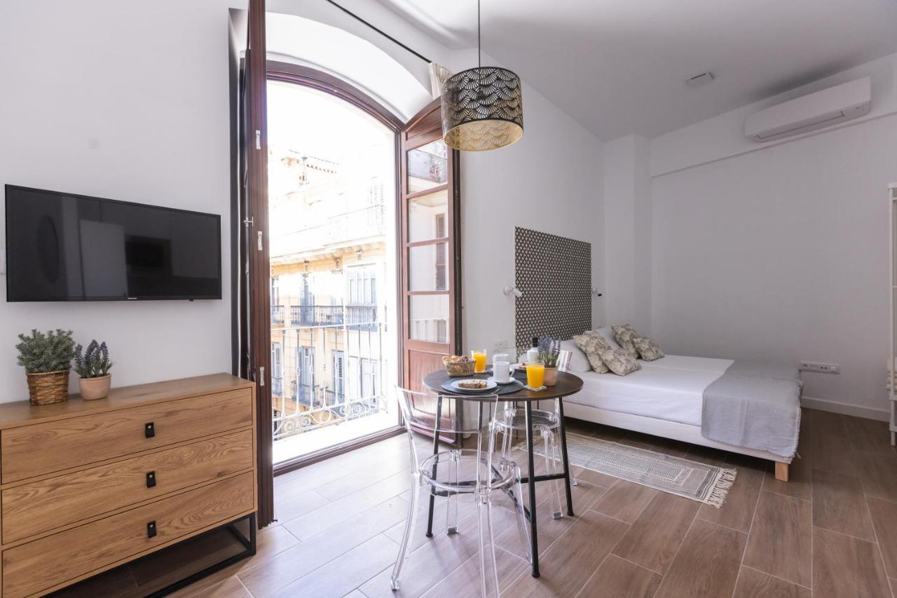 Apartamento-Loft Especeria Black مالقة المظهر الخارجي الصورة